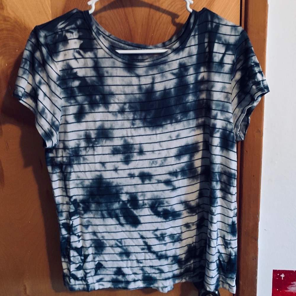 American eagle t- shirt